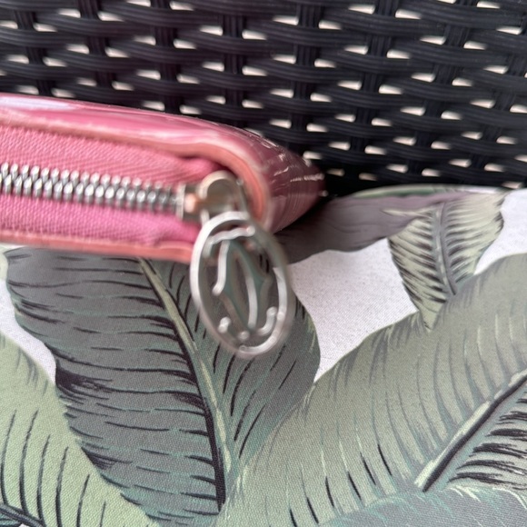 🌺💗Great Gift‼️ Classic Cartier long zippy wallet in shiny pink 💗💗💗 - Picture 3 of 8